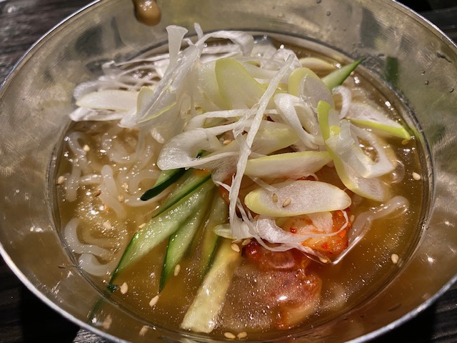 牛角冷麺（ハーフ）