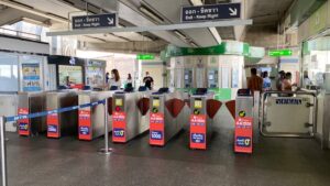 Peepleカオマンガイ　行き方４