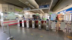 ミレニアムヒルトン　行き方４