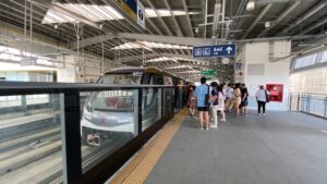 ミレニアムヒルトン　行き方１３