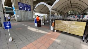 ミレニアムヒルトン　行き方１０８