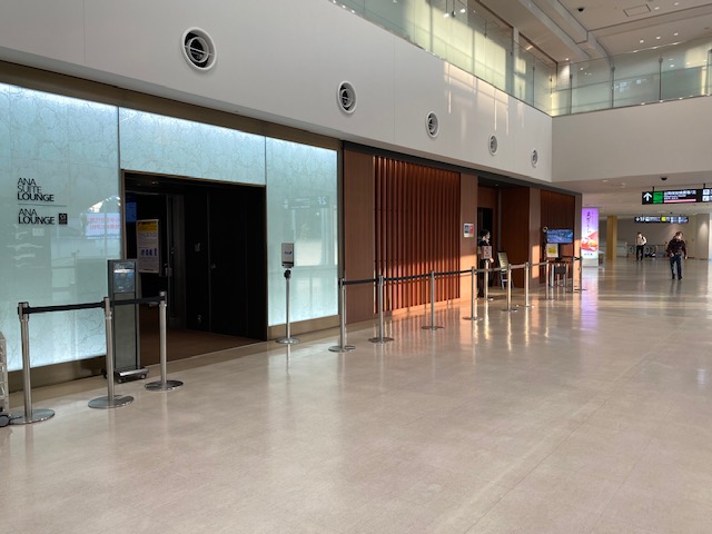 ANAプレミアムチェックイン　福岡空港